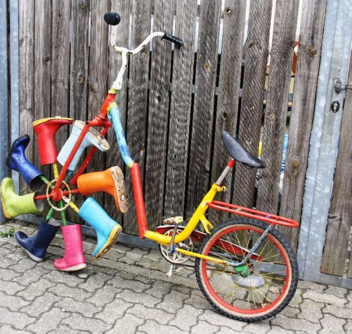 Jedem das Seine - nicht ganz ernst gemeint, das Gummistiefelrad: Fürs individuell passende Fahrrad und optimalen Fahrspaß hat der ADFC RLP ein paar Tipps in petto.